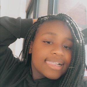 Meet your Posher, Hanna